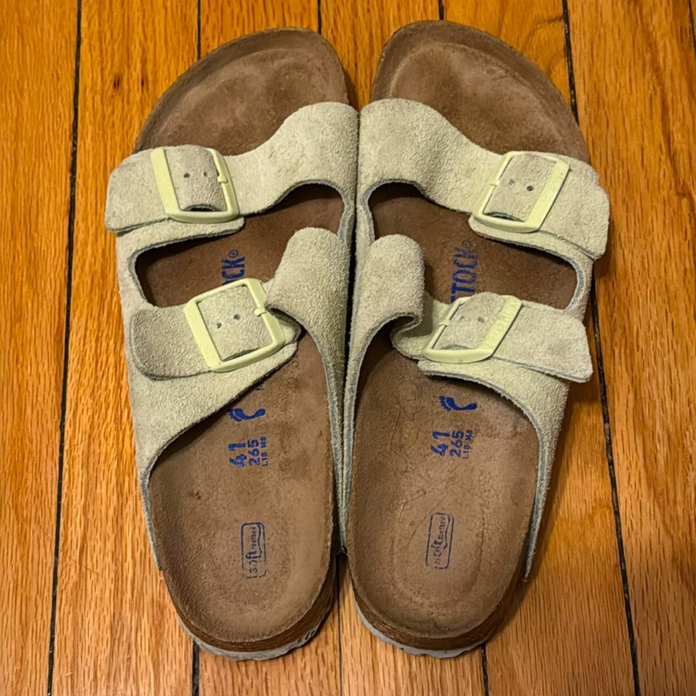 Birkenstock Soft Slide Sandal Faded Lime Green Suede 10-10.5US/41EU